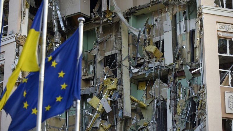 ‘Ukraine is concentrating on winning the war and reinventing itself’ – Euractiv