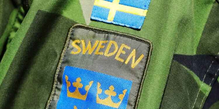 Sweden armed forces emblem