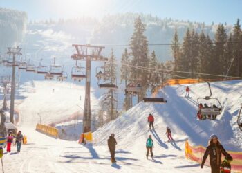 Best Non-Schengen Winter Destinations You Can Visit With a Schengen Visa