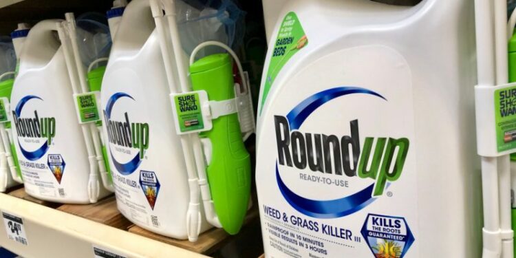 Vienna to vote against EU glyphosate re-approval – Euractiv