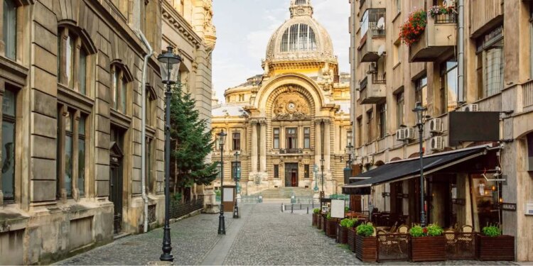 The best things to see and do in Bucharest, Romania - Kiwi.com