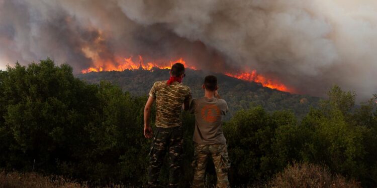 Greece wildfires: ‘Arsonist scums’ will be held accountable as blazes rip through country