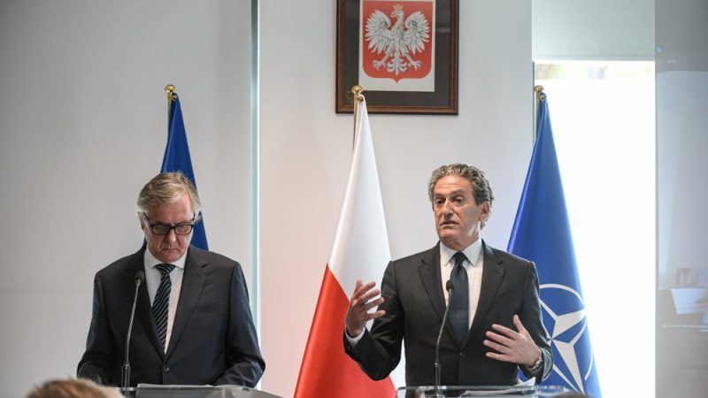 Poland, US launch group against Russian disinformation on Ukraine – Euractiv Poland, US launch group against Russian disinformation on Ukraine – Euractiv