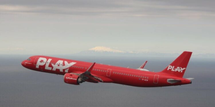Get 25 percent off flights to Europe with PLAY