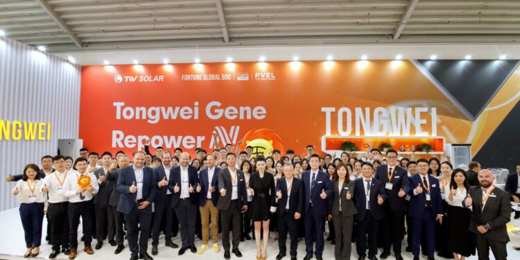 Tongwei Debuts TNC-G12/G12R Series Modules at InterSolar Europe 2024