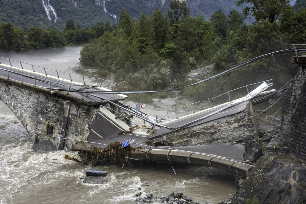 Deadly storms rage across France, Switzerland and Italy, leaving at least seven dead