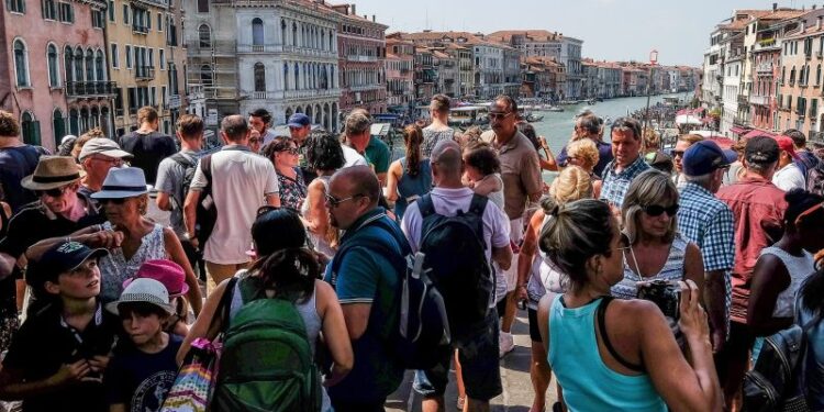 A weaker dollar, skyrocketing prices and ‘record’ visitor numbers: Good luck in Europe this summer