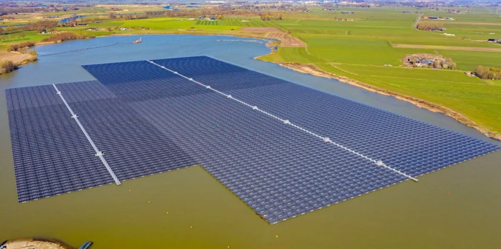 BayWa builds central Europe’s largest floating solar plant on former gravel pit