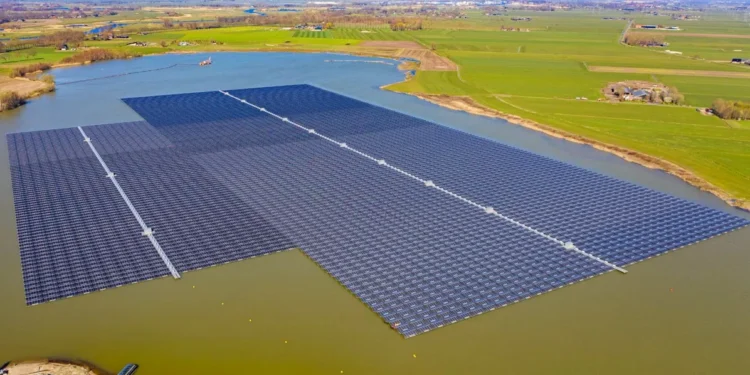 BayWa builds central Europe's largest floating solar plant on former gravel pit