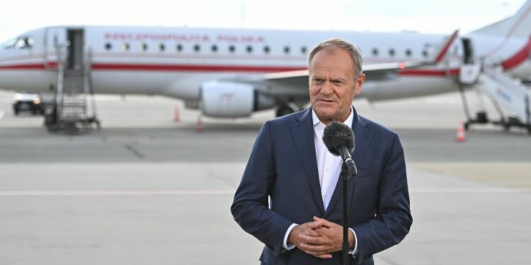 Europe is to pay for Poland's security, says Tusk - TVP World