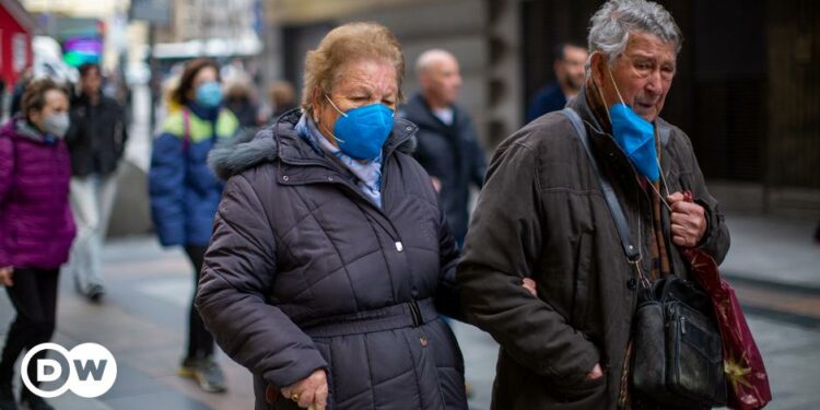 Europe prepares for a ‘tridemic’ of respiratory diseases – DW – 01/11/2024