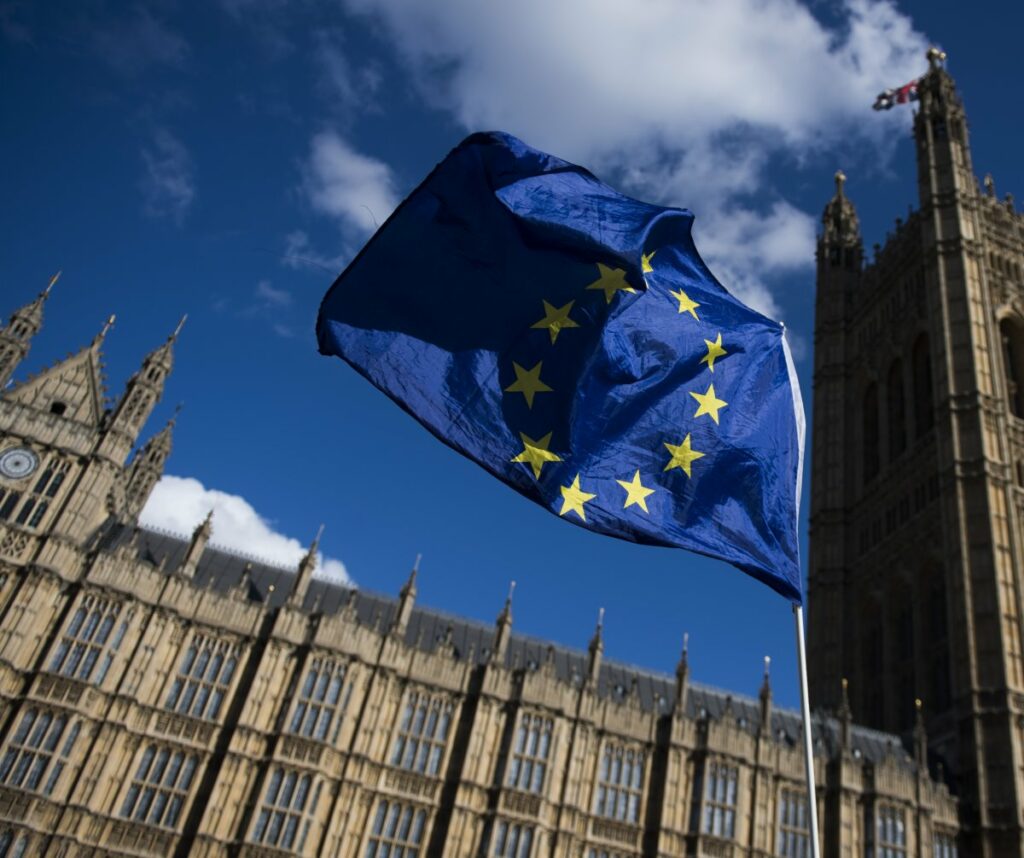 European Commission warns France, Italy, 6 others of budgets