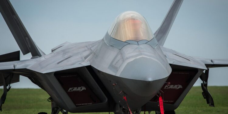 F-22 Raptors fly into Lithuania as part of European tour > Air Force > Article Display