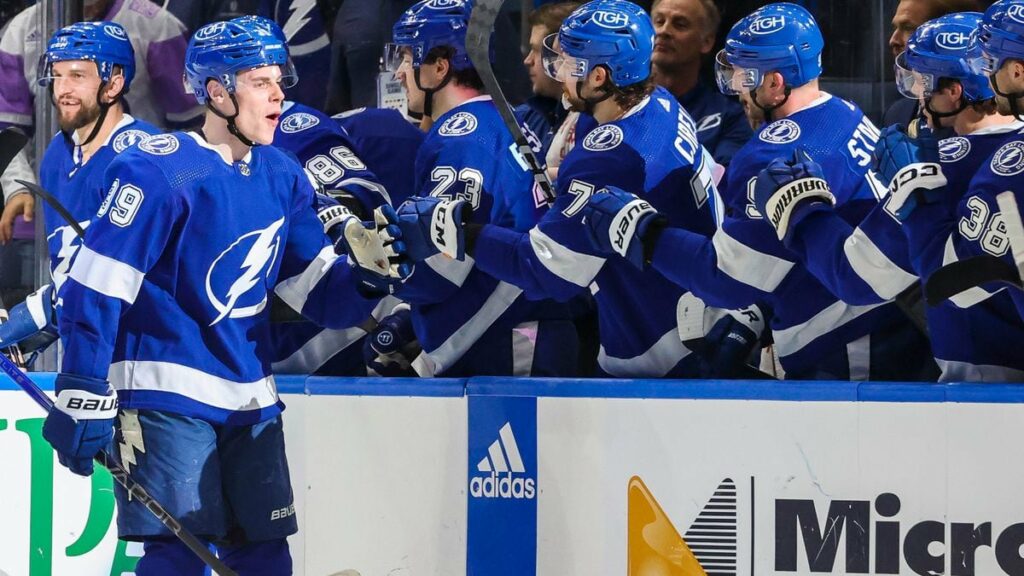 Forward Waltteri Merela leaving Lightning, returning to Europe