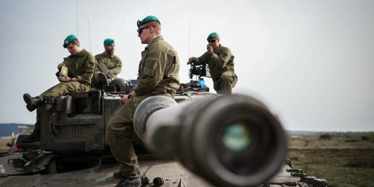 German-Italian tank kerfuffle dings vision of Europeanized arms