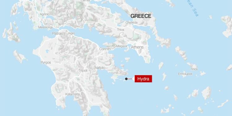 Greece arrests 13 from yacht alleged to have started fire on Hydra