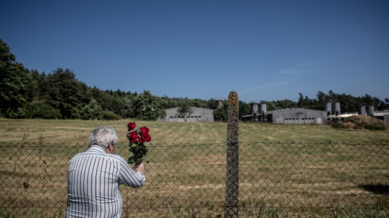 Holocaust remembrance – we cannot stay silent again – Euractiv