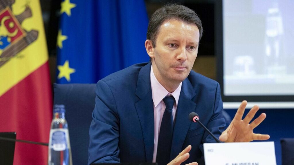 Hungarian hold on EU’s enlargement policy cannot continue, says EU-Moldova delegation chair