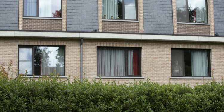 Report: Belgian nursing homes failed patients amid pandemic