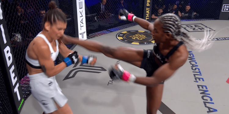 Shanelle Dyer scores devastating head kick KO