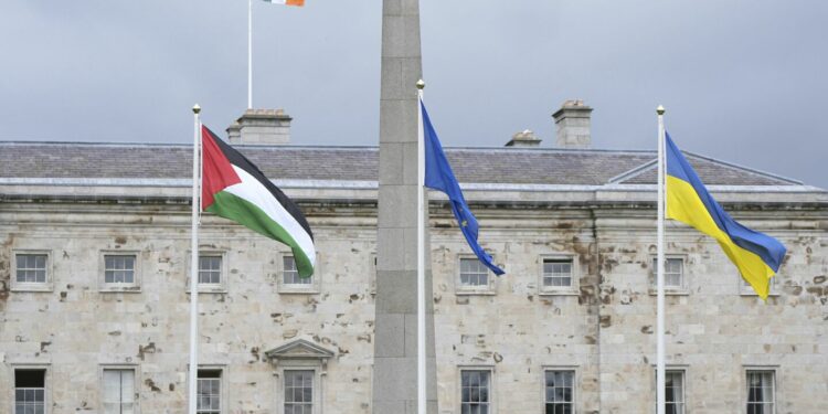 Spain, Norway and Ireland formally recognize a Palestinian state