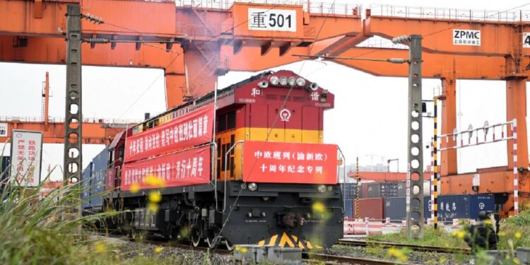 “Yi-Xin-Europe” cargo train speeds up trade between China and Spain