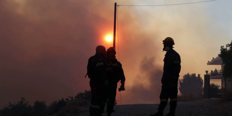 were the Greek wildfires caused by climate change? – Channel 4 News