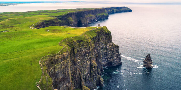 How to Get to Cliffs of Moher From Dublin | Enjoy This Great Spot