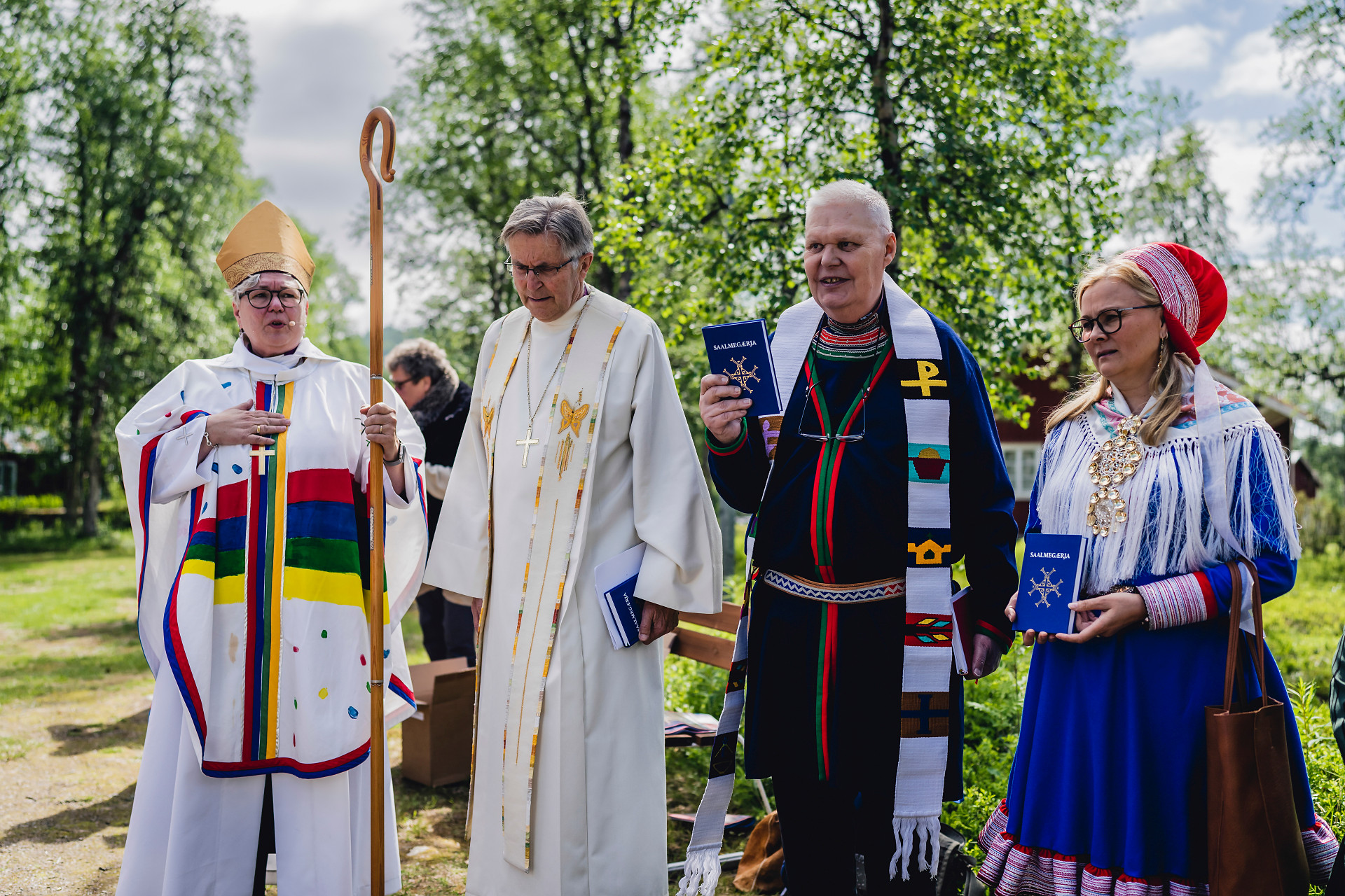 Reception of the South Sami Hymn Book. Erik-Oscar Oscarsson, chairman of the Sami Council in the Church of Sweden, holds the new South Sami hymn book. 