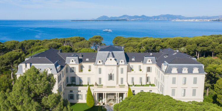 The 30 greatest hotels in France