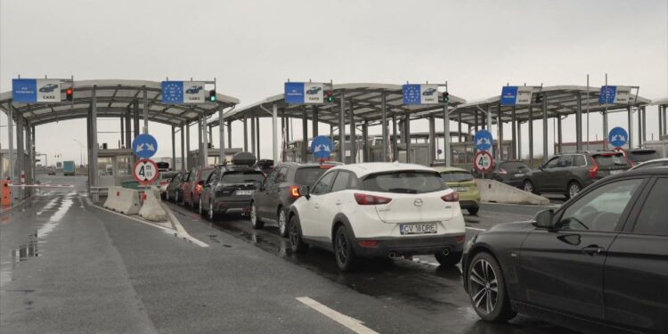 Romania to join Schengen zone but land border checks will remain