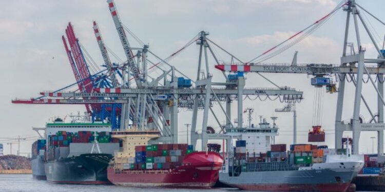 Carriers limit box repositioning costs on back-haul Europe-Asia trade: Xeneta – JOC.com