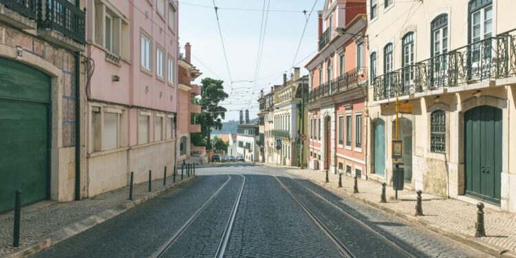 Driving in Portugal – what are the rules?