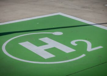 Europe Warned Green Hydrogen Targets Need Reality Check