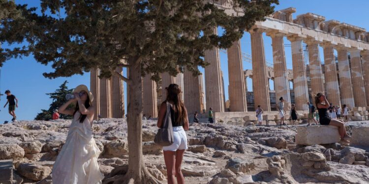 Greece shuts down iconic Acropolis as temperatures hit almost 40 degrees