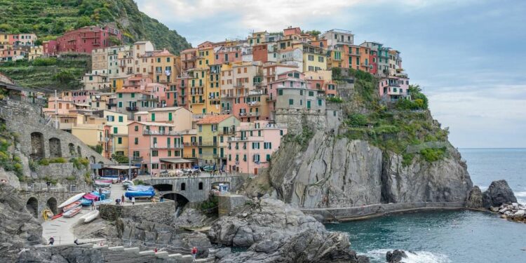 Italy's Cinque Terre 'Path of Love' reopens after 12-year closure