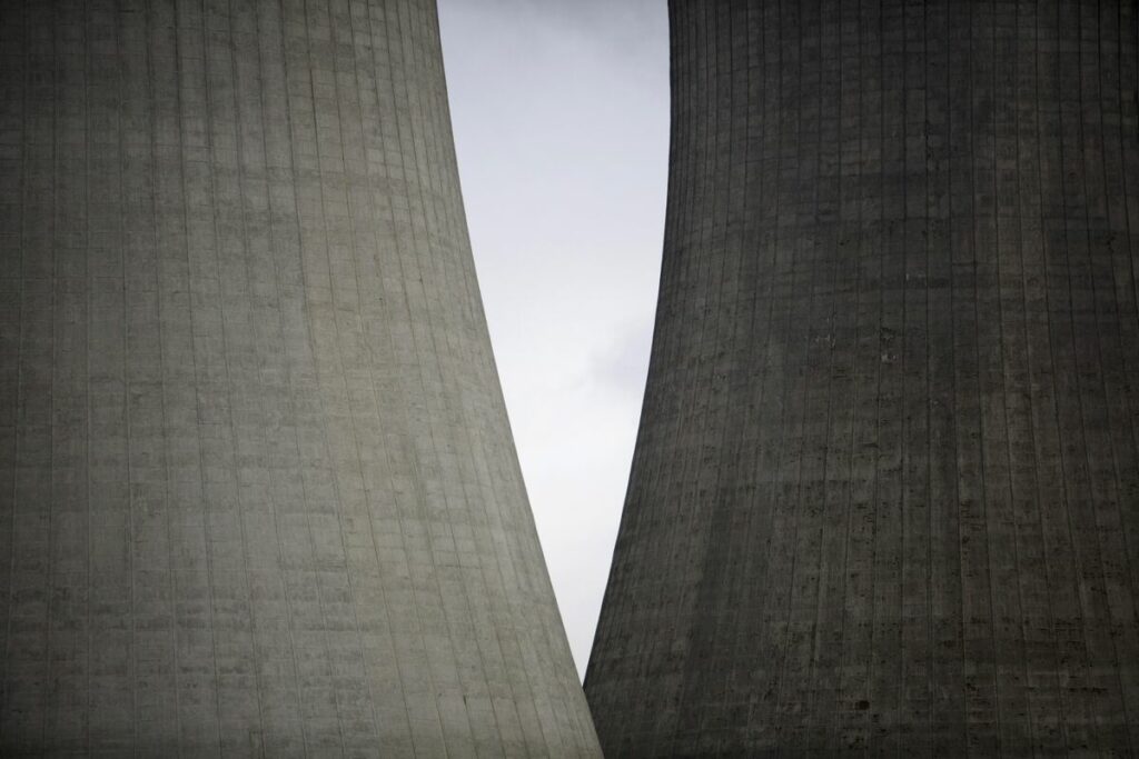 Korea Edges Ahead of Rivals to Build Europe’s Nuclear Reactors