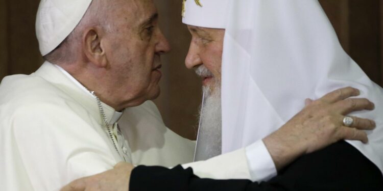 Pope urges peace, not politics in call to Russian patriarch