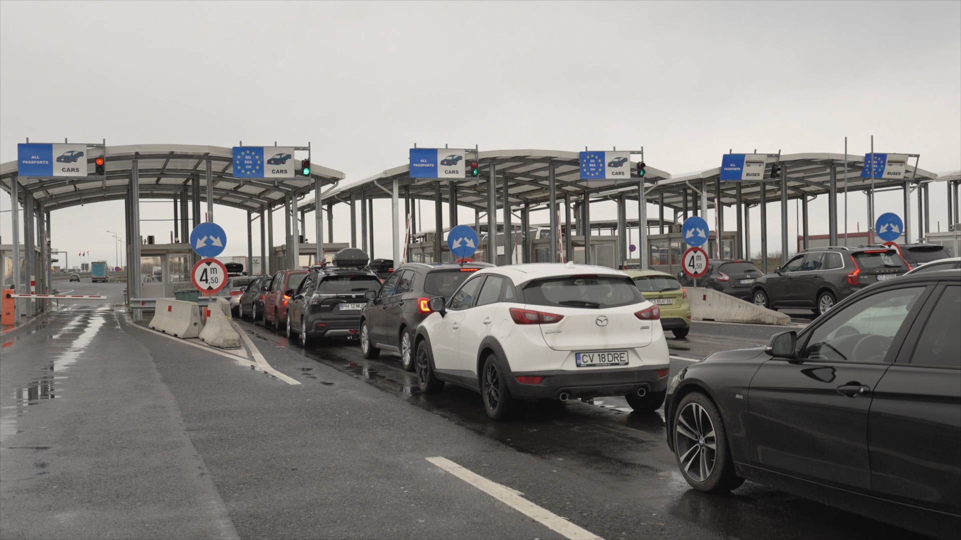 Romania will join the Schengen border-free zone via air and sea from March 2024, but land borders will remain in place./CGTN.