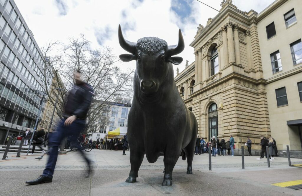 Stock Bulls Dealt Blow by Mounting Profit Warnings in Europe