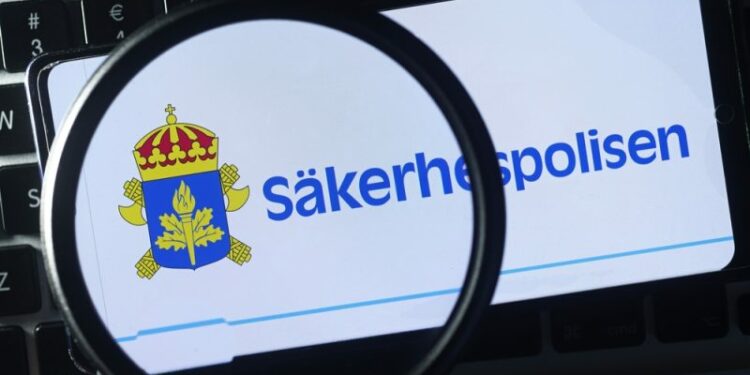 Iran ran special cyber op in Sweden last year, local authorities confirm – Euractiv