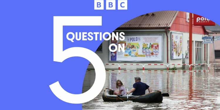 BBC News - 5 Questions On, Deadly floods: A glimpse of Europe's future?