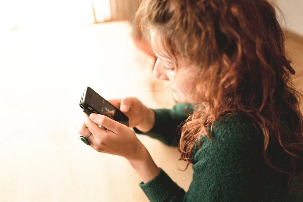 Social media use rising among EU youth « Euro Weekly News