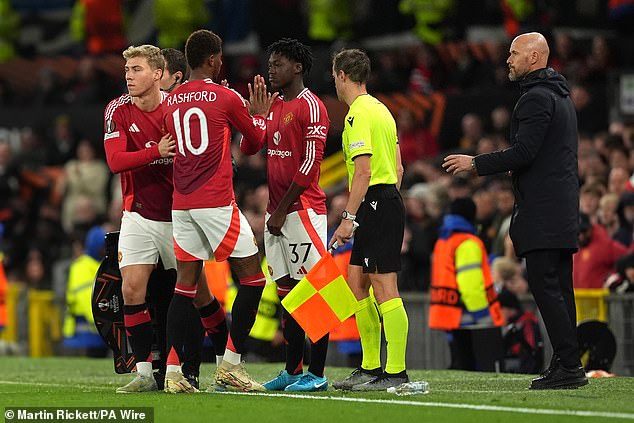 Ten Hag watched on as his United players struggled to find a late winner at Old Trafford