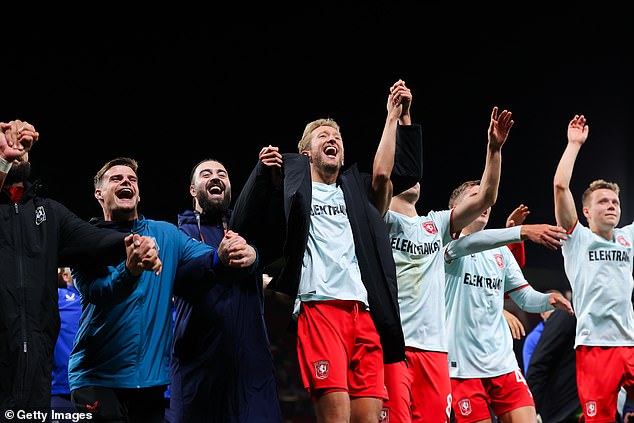 FC Twente celebrated a famous point at Old Trafford upon their return to European football