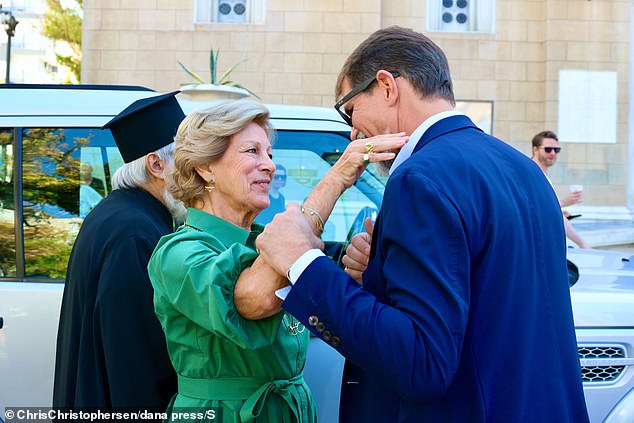 Prince Pavlos greets Queen Anne-Marie