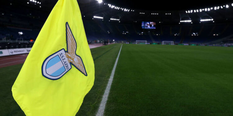 About 60 armed Lazio fans detained before Dynamo Kyiv clash in Germany