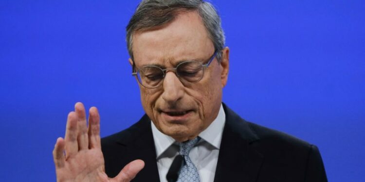 Common debt not ‘essential’ for EU competitiveness, says Draghi – Euractiv