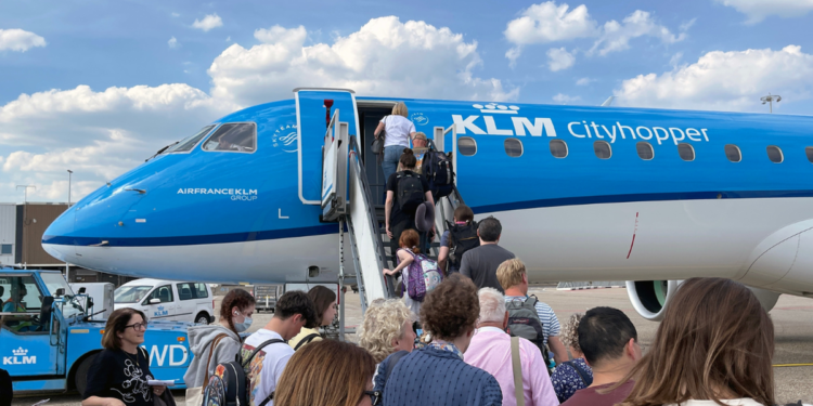 Dutch airline KLM could stop serving free sandwiches on European flights