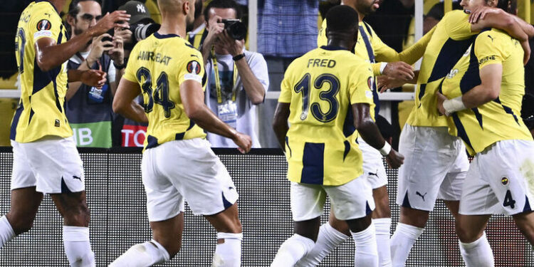 Europa League: Fenerbahce, Rangers win opening games